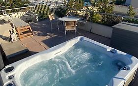 Penthouse vue mer et jacuzzi privé